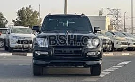 استئجار ميتسوبيشي باجيرو 4*4