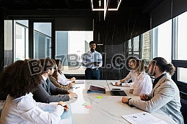 الرقابة على تشغيل البيانات المحاسبية وتدفقها بين الإدارة المالية والحاسوب
