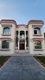 فيلا قريبة من دبي مول في الجميرا