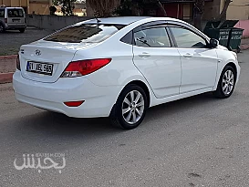 سيارة هونداي اكسنت بلو 2014 مستعملة للبيع