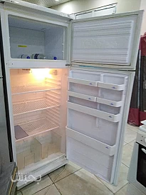 براد مستعمل للبيع